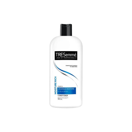 TRESemme Rich Moisture All-Day Hydration Conditioner 900ml